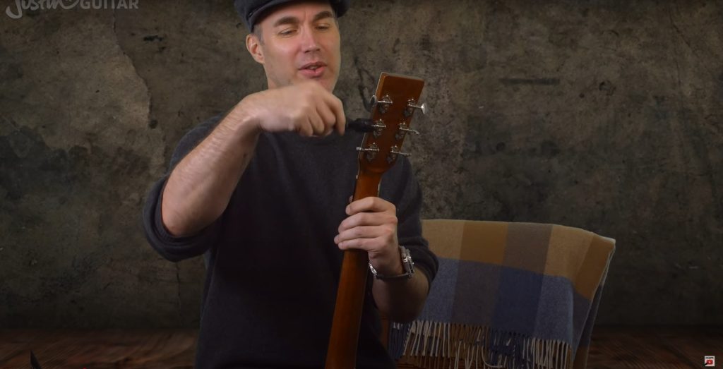 How To Change Guitar Strings